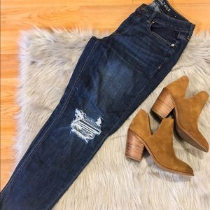 American Eagle Outfitters Tomgirl Jeans